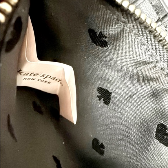 Kate Spade - EUC Black Pebbled Leather & White Trim Snap Wallet - 6.75β x 3.5β - Picture 3 of 9